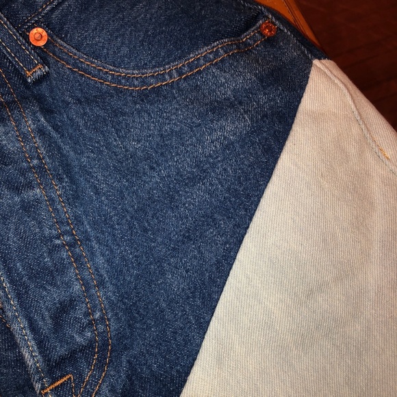 LEVI’S TWO-TONE DENIM SKIRT - Picture 3 of 4